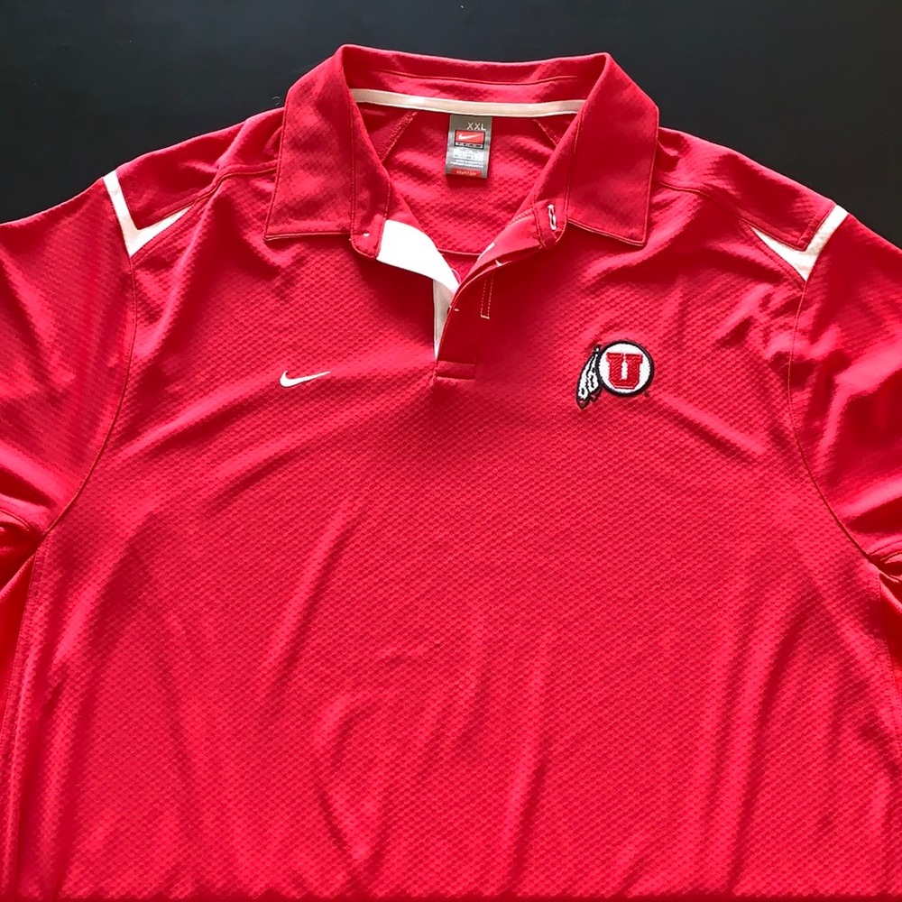 Vintage Nike Red Collored Shirt Y2K XXL College